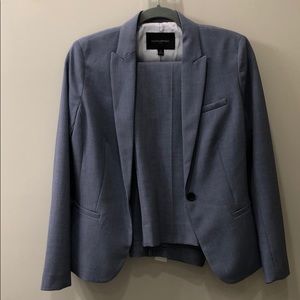 NWOT BANAN REPUBLIC SUIT SET